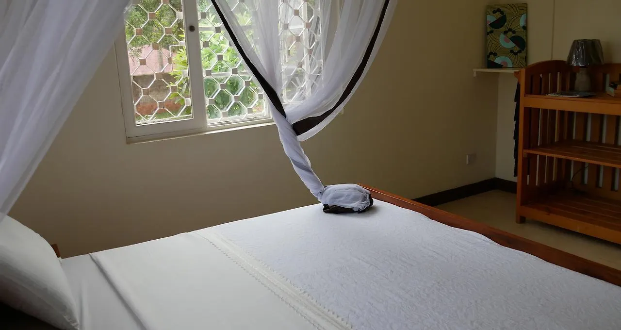 Muyenga Garden House Panzió Kampala