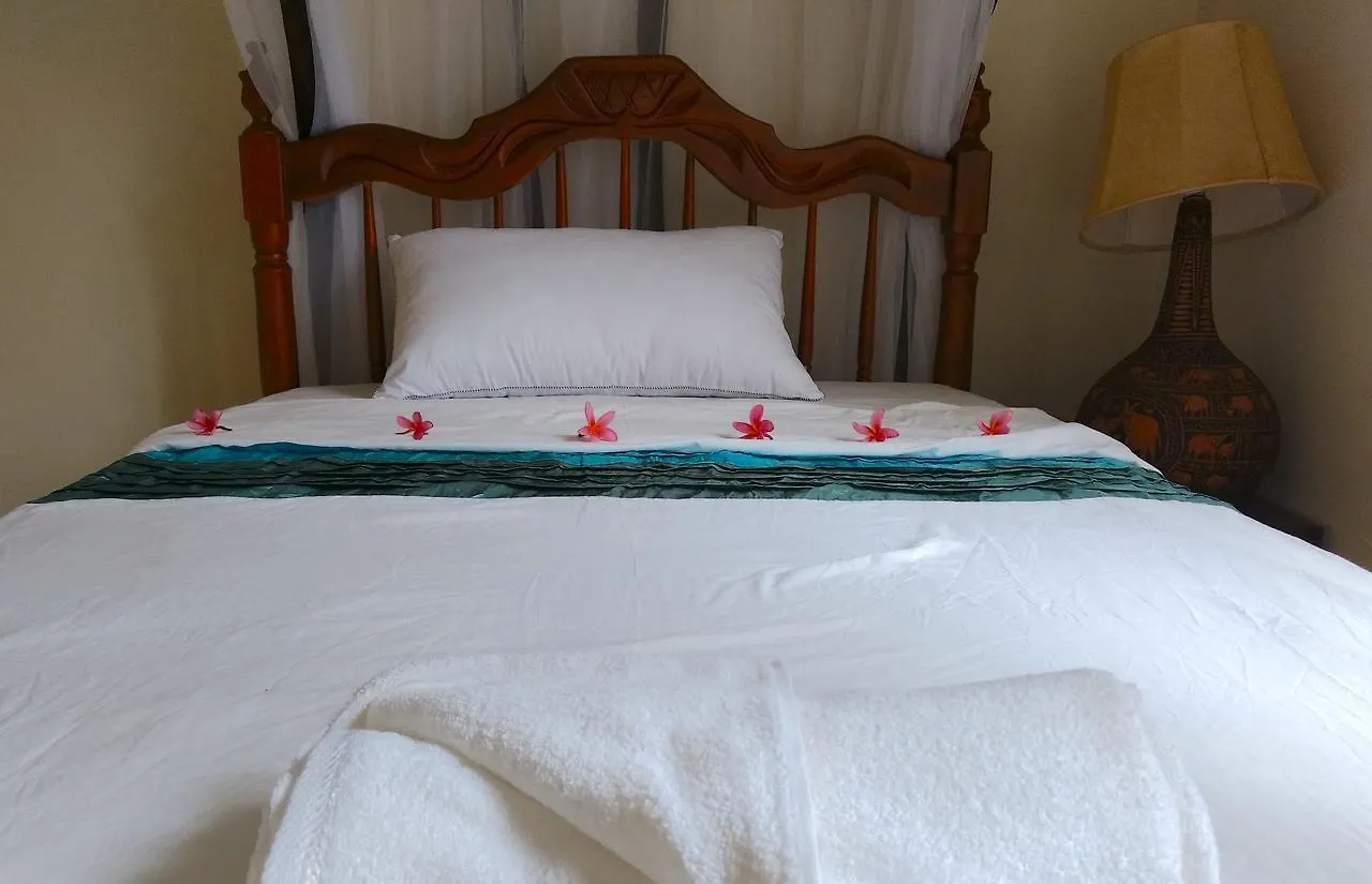 Muyenga Garden House Panzió Kampala