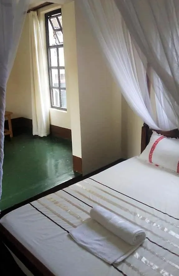 Muyenga Garden House Panzió Kampala